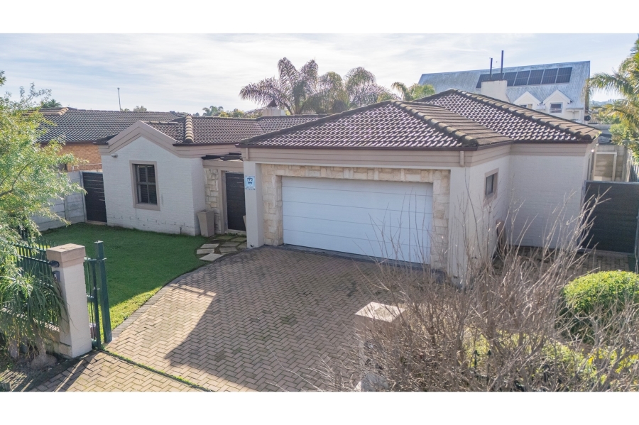4 Bedroom Property for Sale in Sonkring Western Cape